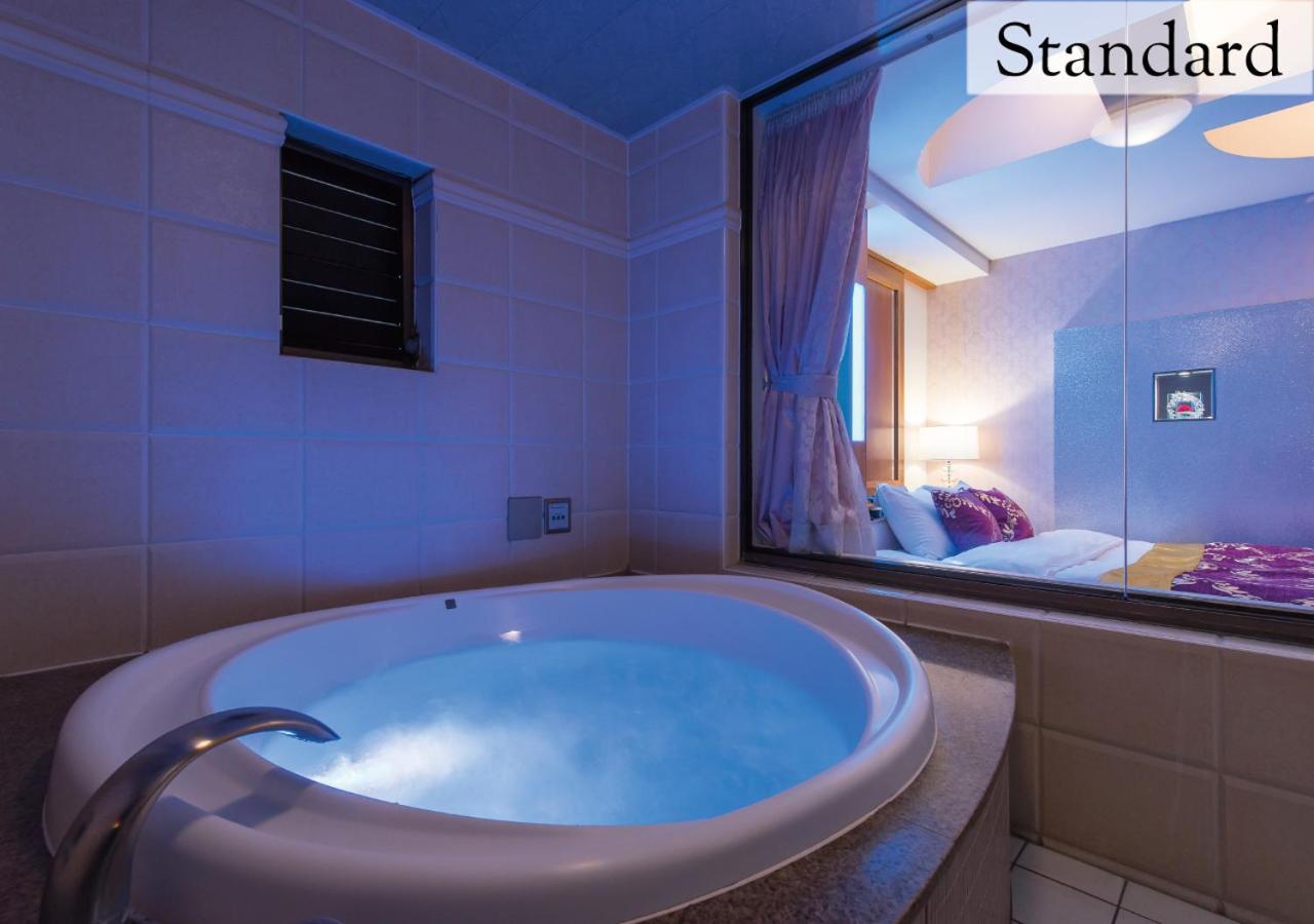 Hotel New York (Adults Only) Токіо Екстер'єр фото
