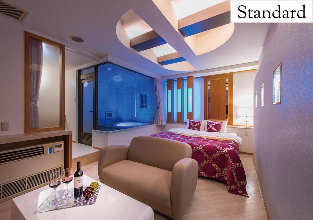 Hotel New York (Adults Only) Токіо Екстер'єр фото